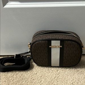 Michael Kors mini crossbody